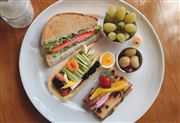 lunch thumbnail